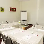 ibis Martigues Centre 