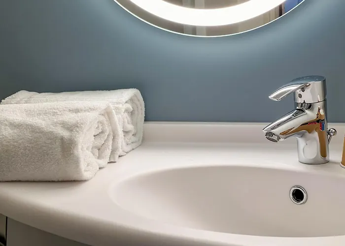 Ibis Martigues Centre