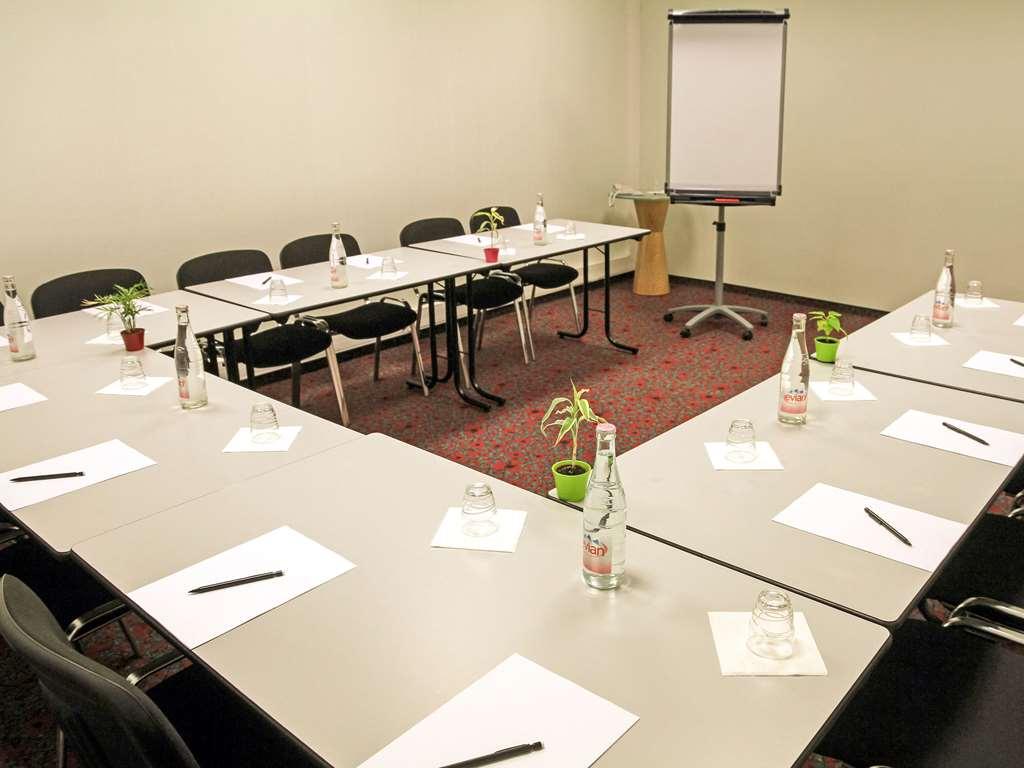 Ibis Centre 3*